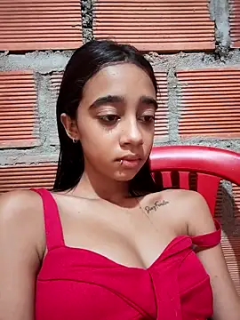 Zoe Sweett18 online show from 11/22/25, 12:37