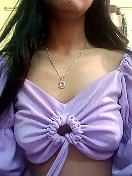 Snapshot of Miss_Cuteness chatting on 02/25/25, 08:36 Miss Cuteness online show from 02/25/25, 08:36