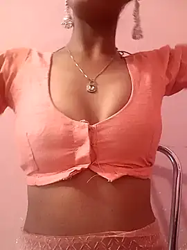 Snapshot of Miss_Cuteness chatting on 03/15/25, 07:20 Miss Cuteness online show from 03/15/25, 07:20
