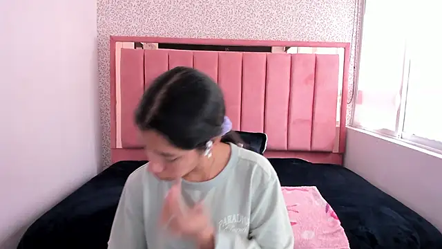 Connie Bell online show from 12/20/25, 07:39