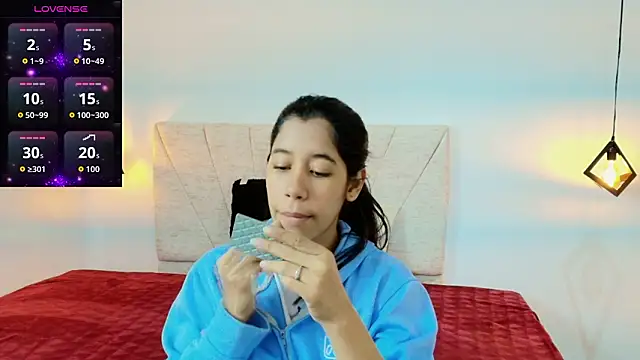 Connie Bell online show from 02/04/26, 01:06