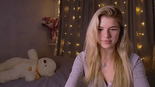 Melissa smith  online show from 10/10/25, 11:16