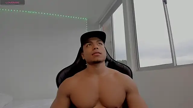 XavierColeman online show from 04/28/26, 09:52