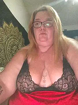 diosacurvy1984 online show from 10/30/25, 06:27