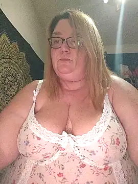 diosacurvy1984 online show from 02/05/26, 11:22