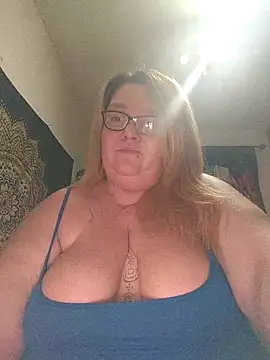 diosacurvy1984 online show from 02/08/26, 10:40