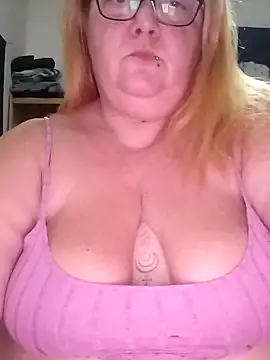 diosacurvy1984 online show from 11/01/25, 10:58