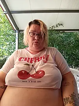diosacurvy1984 online show from 07/08/26, 04:29