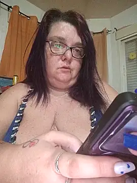 diosacurvy1984 online show from 02/26/26, 08:47