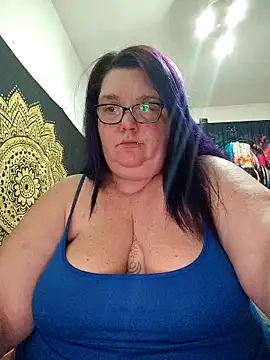 diosacurvy1984 online show from 03/05/26, 10:37