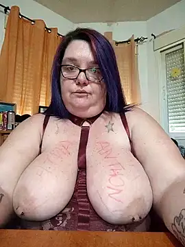 diosacurvy1984 online show from 03/04/26, 11:18