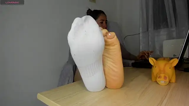 VioletParkker online show from 11/18/25, 03:32