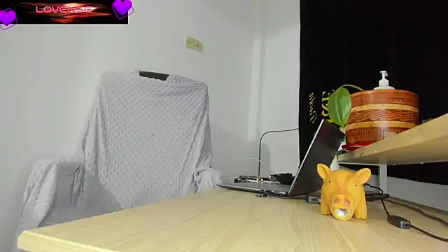 VioletParkker online show from 03/28/26, 02:34