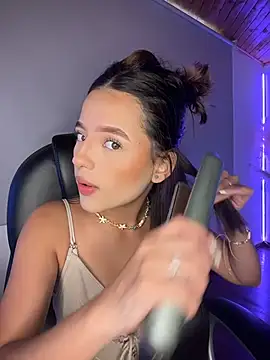 Sofia18 pinkk online show from 03/26/26, 09:13