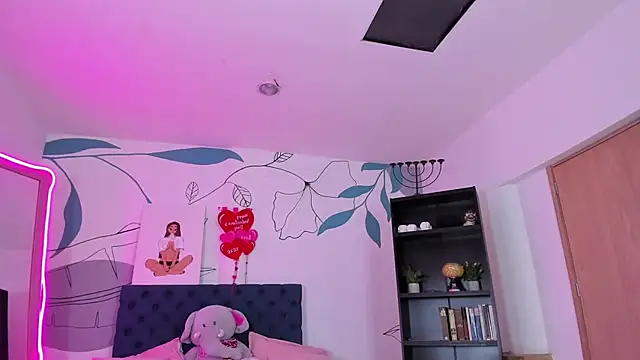 Dana Paula online show from 02/16/26, 11:42