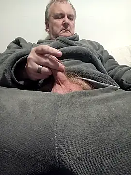 Paolo7619 online show from 10/12/25, 01:29