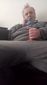 Paolo7619 online show from 01/29/25, 08:40