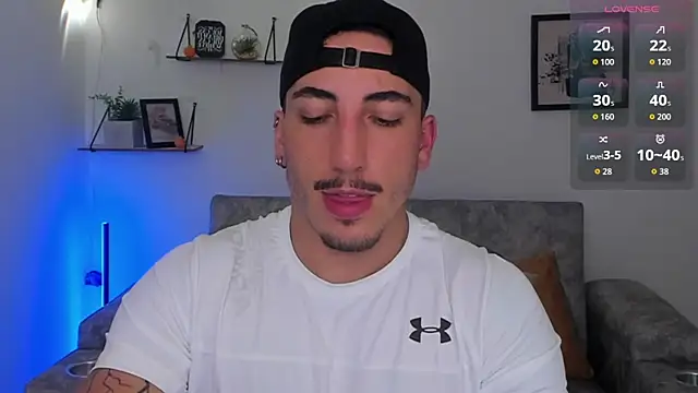 dylanspencer28 online show from 10/25/25, 03:06