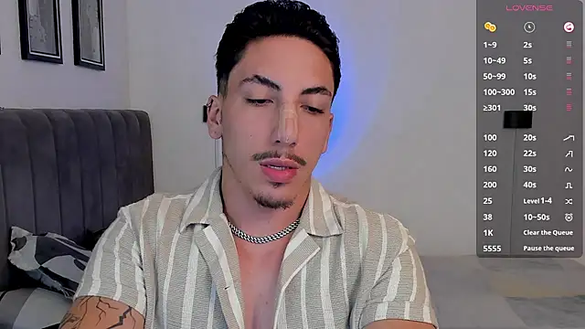 Snapshot of dylanspencer28 chatting on 03/02/25, 10:23 dylanspencer28 online show from 03/02/25, 10:23