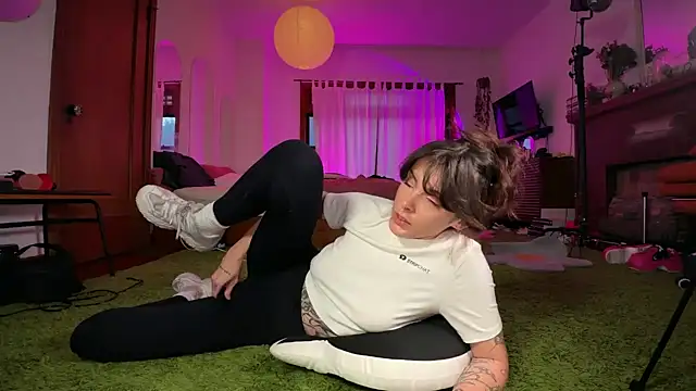 bunnierotten online show from 06/01/26, 03:07
