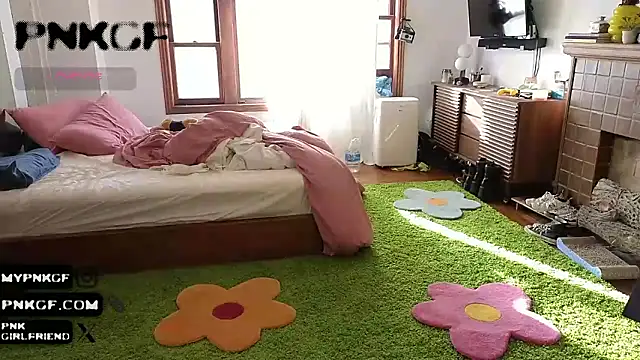 bunnierotten online show from 10/04/25, 12:01