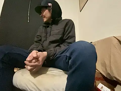 Snapshot of almighty_d chatting on 02/03/26, 04:32 almighty d online show from 02/03/26, 04:32