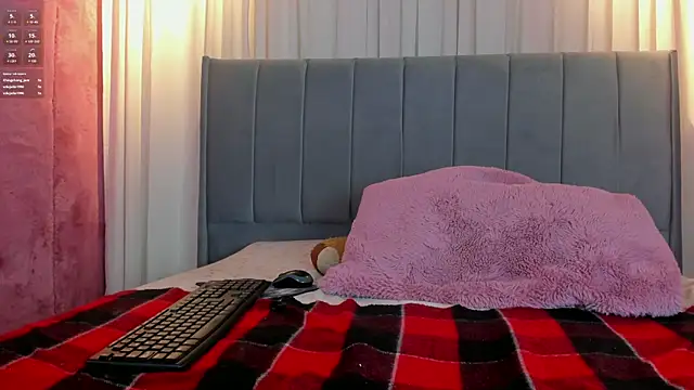 camilapersy online show from 02/10/25, 03:53