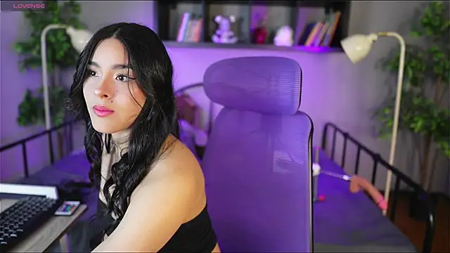 camilapersy online show from 12/14/25, 04:01