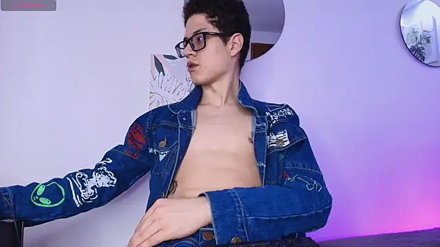 wolfandsky online show from 03/23/26, 01:55