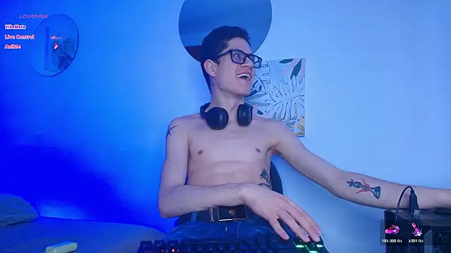 wolfandsky online show from 03/05/26, 12:02