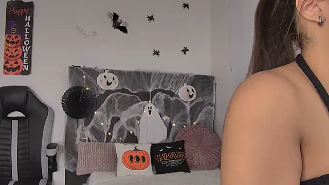 AmandaBrooks 18 online show from 10/12/25, 01:07