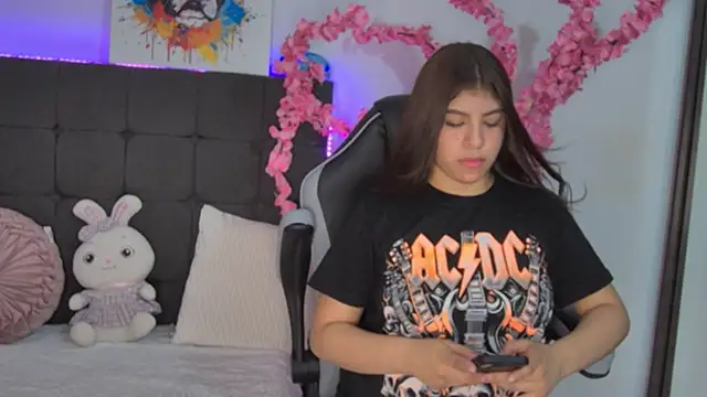 AmandaBrooks 18 online show from 09/18/25, 01:08