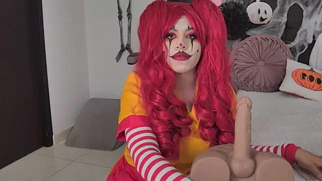 AmandaBrooks 18 online show from 11/01/25, 05:03