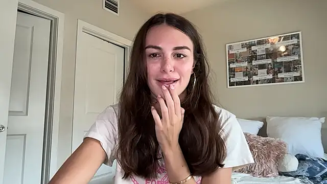 graciesmith27 online show from 07/01/26, 06:52