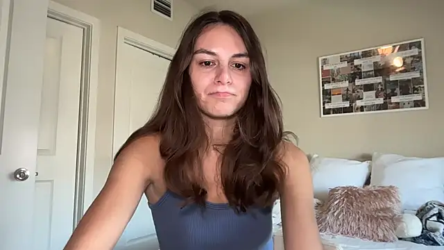 graciesmith27 online show from 05/03/26, 06:22