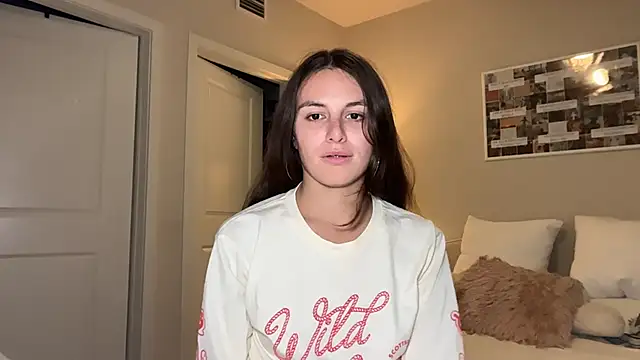 graciesmith27 online show from 04/28/26, 02:27