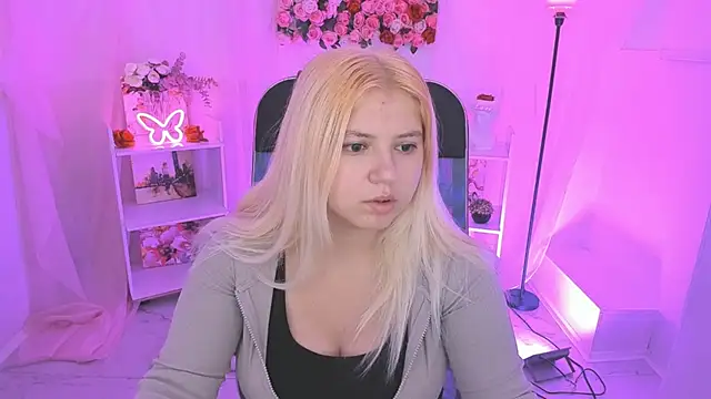 DiaAngell online show from 11/13/25, 07:29