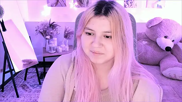 DiaAngell online show from 02/08/26, 07:22