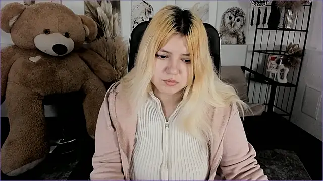 DiaAngell online show from 01/18/26, 07:28