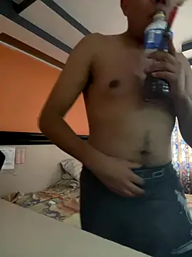 Snapshot of Blade_Ryder666 chatting on 10/24/25, 11:15 Blade Ryder666 online show from 10/24/25, 11:15