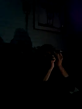 Snapshot of Blade_Ryder666 chatting on 10/31/25, 08:44 Blade Ryder666 online show from 10/31/25, 08:44