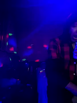 Snapshot of Blade_Ryder666 chatting on 11/02/25, 04:06 Blade Ryder666 online show from 11/02/25, 04:06