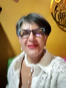 ilonna2025 online show from 02/13/26, 10:10