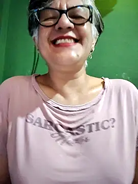 ilonna2025 online show from 09/26/25, 10:49