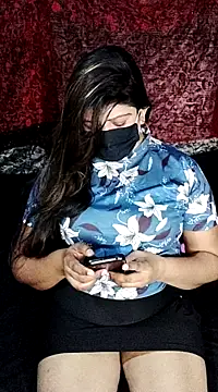 Snapshot of Lovely_WINDI chatting on 02/11/25, 02:46 Lovely WINDI online show from 02/11/25, 02:46