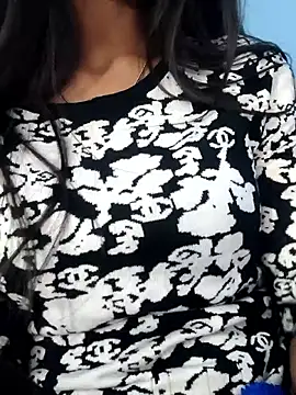 Leoni G online show from 12/21/25, 08:05