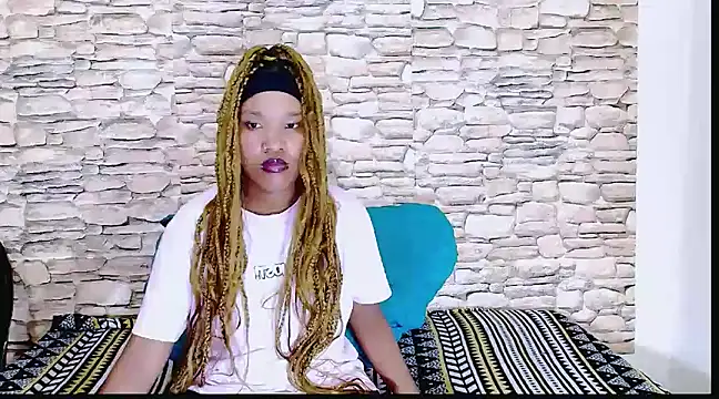 EroticSexyPrada online show from 03/03/25, 03:43