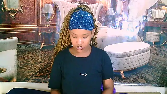 EroticSexyPrada online show from 02/16/26, 06:56