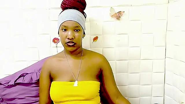 EroticSexyPrada online show from 03/20/26, 06:09