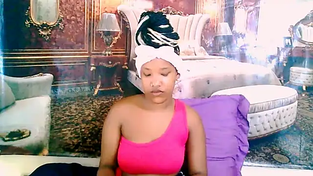 EroticSexyPrada online show from 02/04/26, 06:52